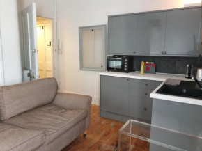 Compact Studio - Prime Location - Quiet